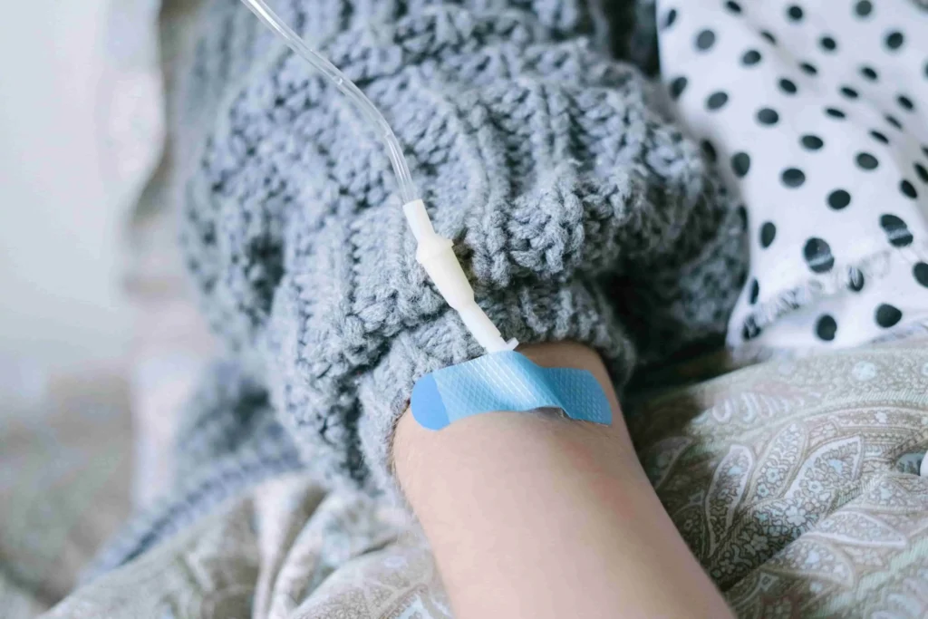 Is-Mobile-IV-Therapy-Safe-and-Are-There-Any-Risks-scaled